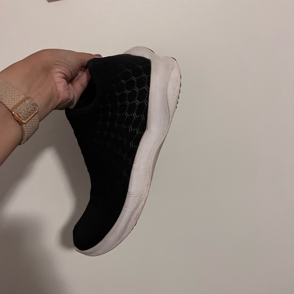 GUC Vessi Everyday Slip-On (Skyline) Runners - Picture 3 of 5